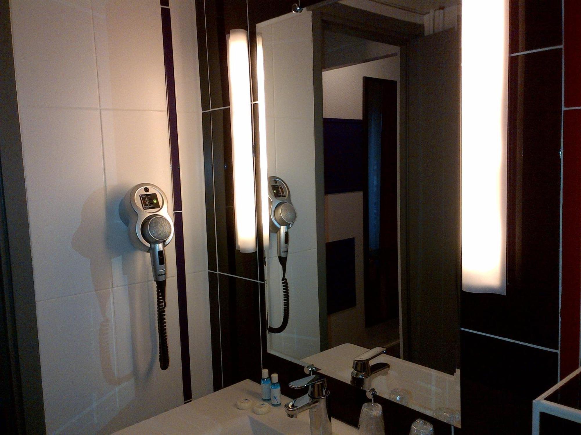 Ibis Styles Paris Pigalle Montmartre Екстериор снимка